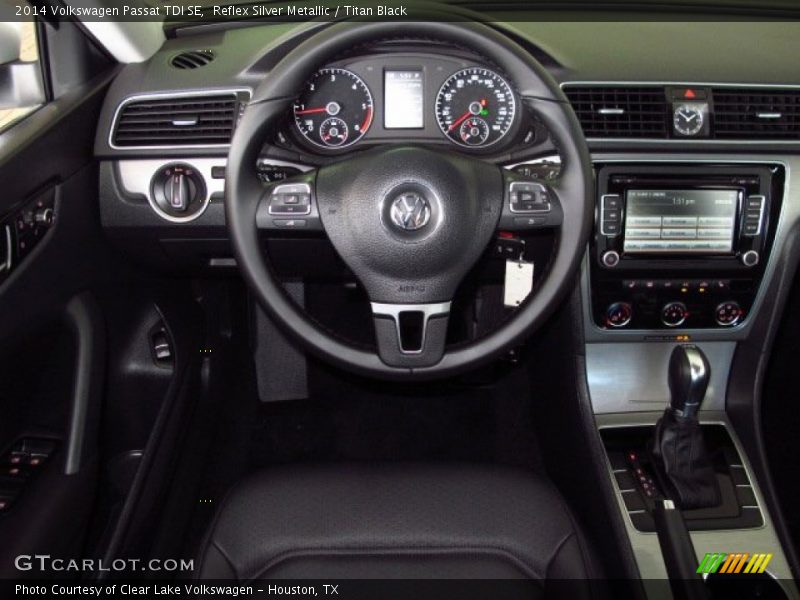 Reflex Silver Metallic / Titan Black 2014 Volkswagen Passat TDI SE