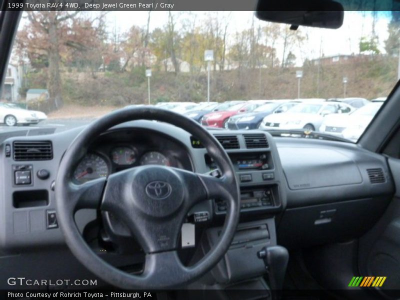 Deep Jewel Green Pearl / Gray 1999 Toyota RAV4 4WD
