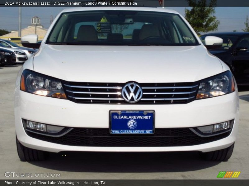 Candy White / Cornsilk Beige 2014 Volkswagen Passat TDI SEL Premium