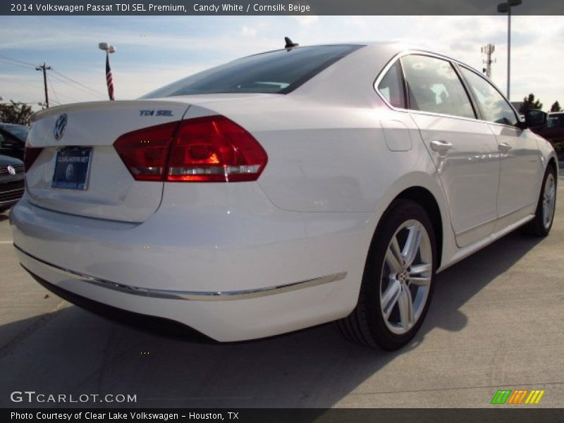 Candy White / Cornsilk Beige 2014 Volkswagen Passat TDI SEL Premium