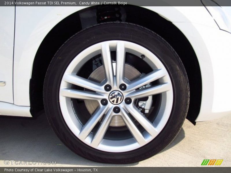 Candy White / Cornsilk Beige 2014 Volkswagen Passat TDI SEL Premium