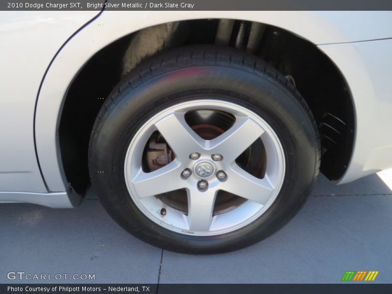 Bright Silver Metallic / Dark Slate Gray 2010 Dodge Charger SXT