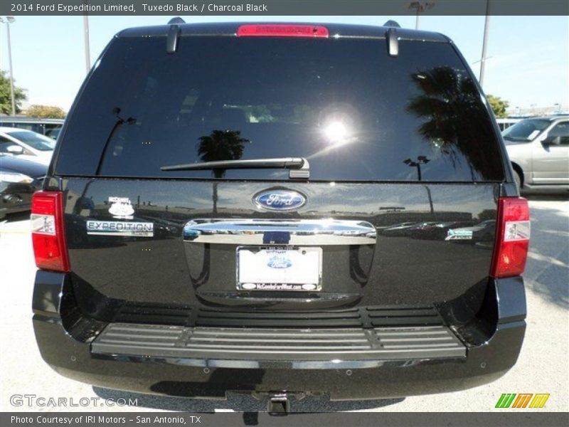 Tuxedo Black / Charcoal Black 2014 Ford Expedition Limited