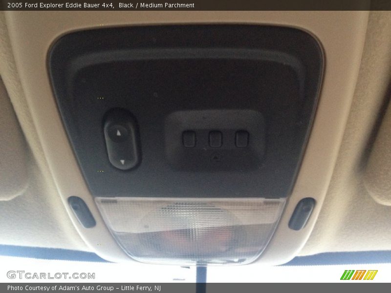 Black / Medium Parchment 2005 Ford Explorer Eddie Bauer 4x4