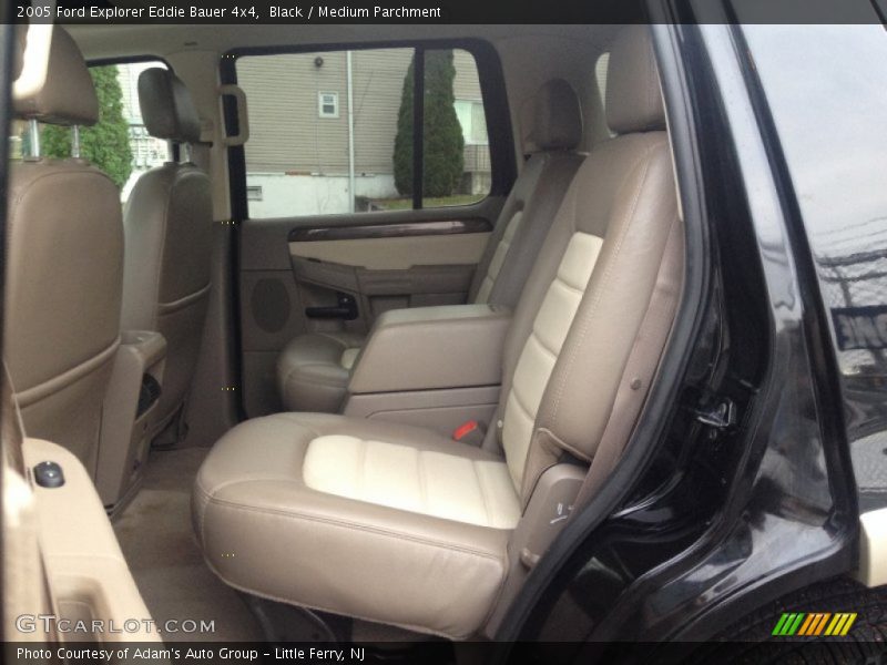 Black / Medium Parchment 2005 Ford Explorer Eddie Bauer 4x4