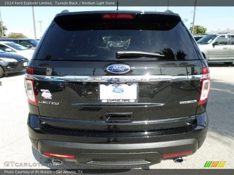 Tuxedo Black / Medium Light Stone 2014 Ford Explorer Limited
