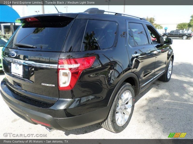 Tuxedo Black / Medium Light Stone 2014 Ford Explorer Limited