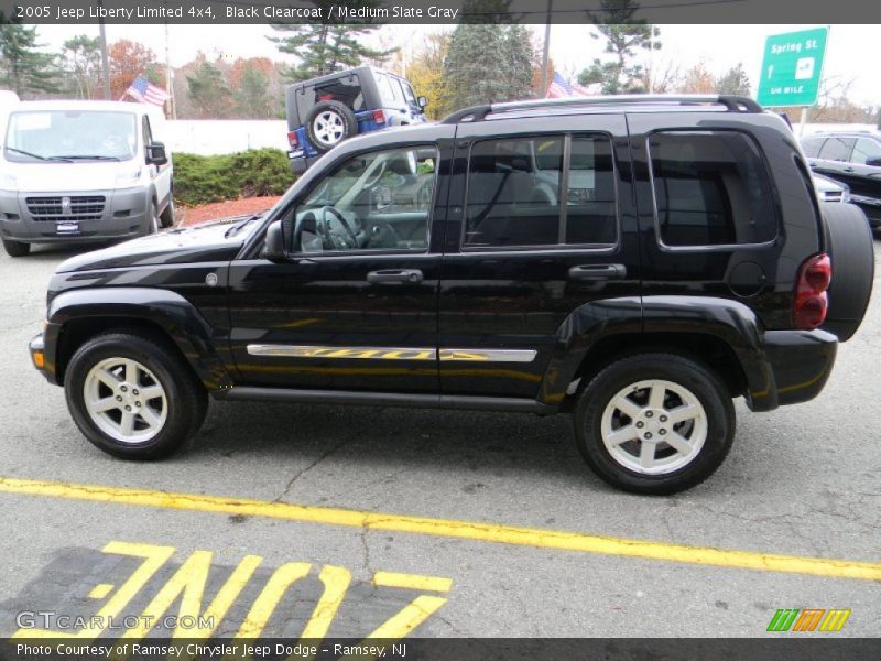 Black Clearcoat / Medium Slate Gray 2005 Jeep Liberty Limited 4x4