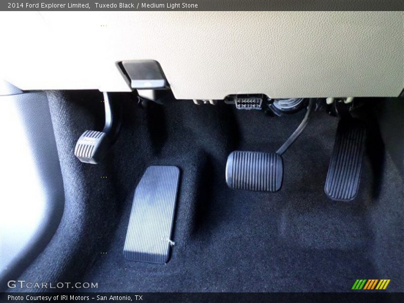 Tuxedo Black / Medium Light Stone 2014 Ford Explorer Limited