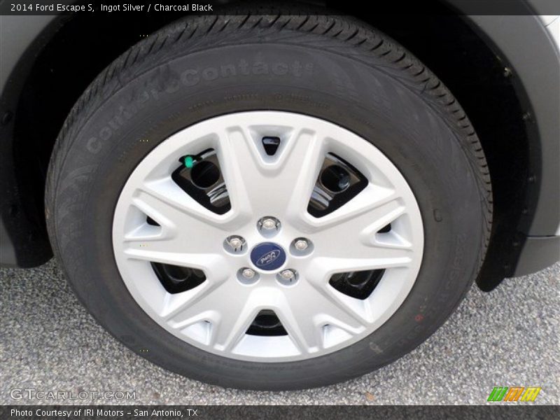 Ingot Silver / Charcoal Black 2014 Ford Escape S