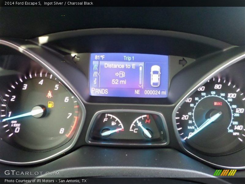 Ingot Silver / Charcoal Black 2014 Ford Escape S