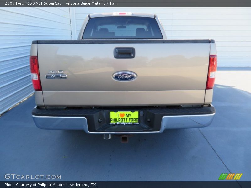 Arizona Beige Metallic / Tan 2005 Ford F150 XLT SuperCab