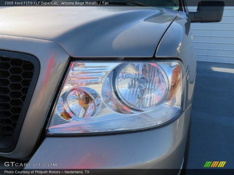 Arizona Beige Metallic / Tan 2005 Ford F150 XLT SuperCab