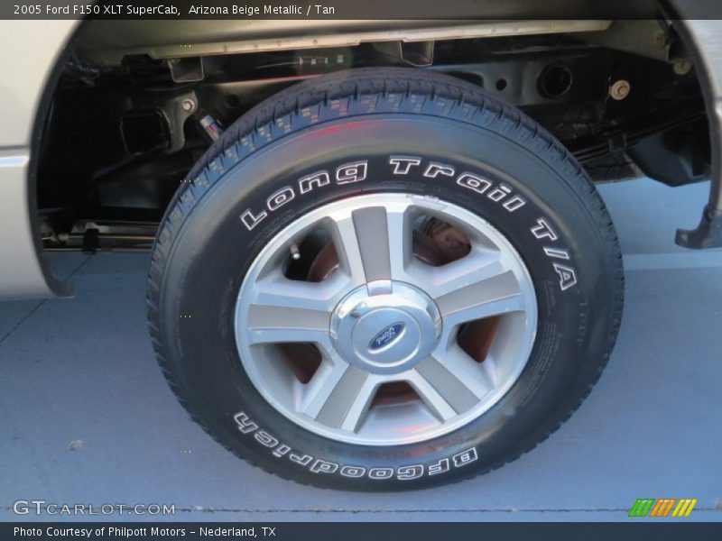 Arizona Beige Metallic / Tan 2005 Ford F150 XLT SuperCab
