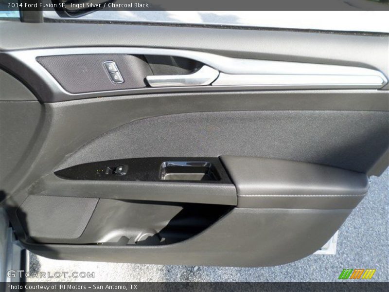 Ingot Silver / Charcoal Black 2014 Ford Fusion SE