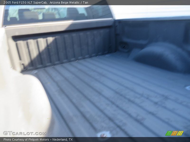 Arizona Beige Metallic / Tan 2005 Ford F150 XLT SuperCab