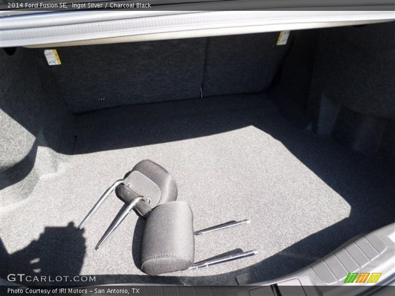 Ingot Silver / Charcoal Black 2014 Ford Fusion SE