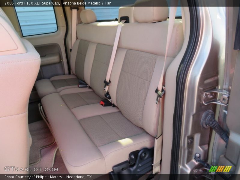 Arizona Beige Metallic / Tan 2005 Ford F150 XLT SuperCab
