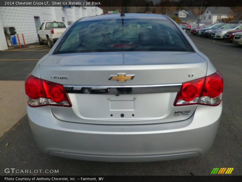 Silver Ice Metallic / Jet Black 2014 Chevrolet Cruze LT