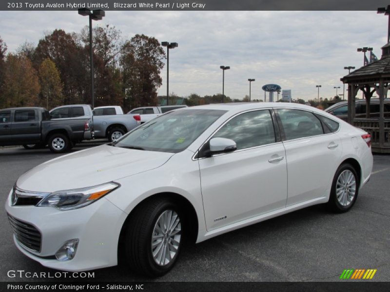 Blizzard White Pearl / Light Gray 2013 Toyota Avalon Hybrid Limited