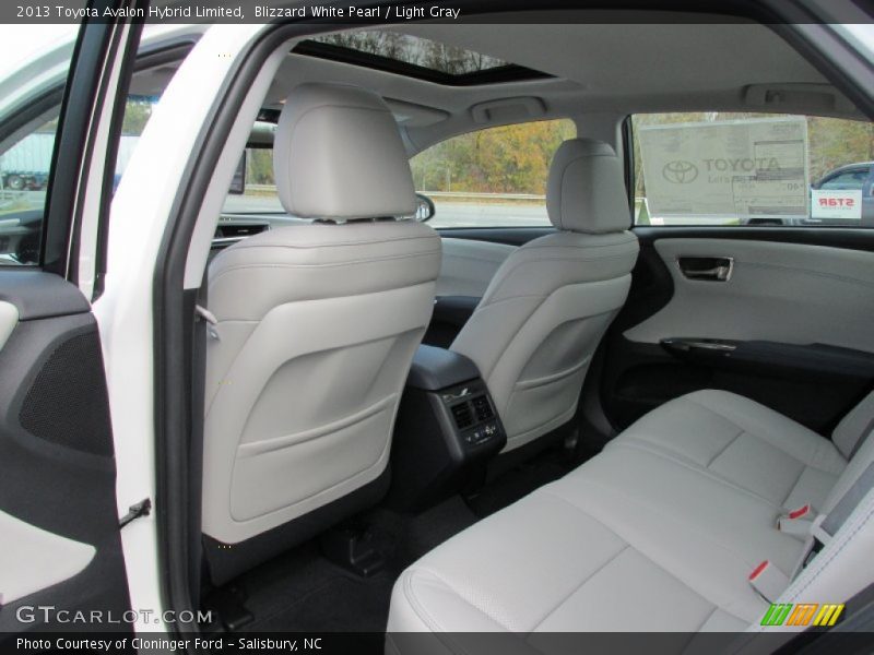Blizzard White Pearl / Light Gray 2013 Toyota Avalon Hybrid Limited