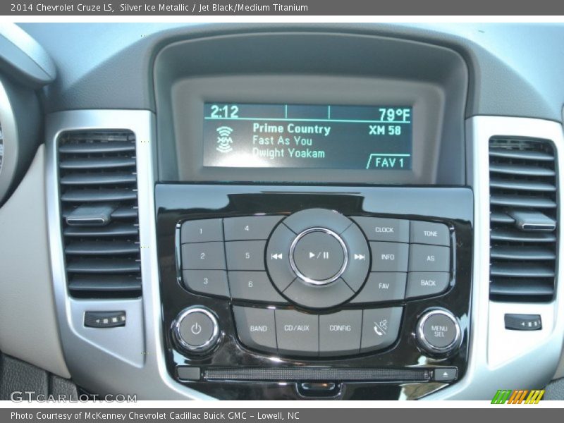 Silver Ice Metallic / Jet Black/Medium Titanium 2014 Chevrolet Cruze LS