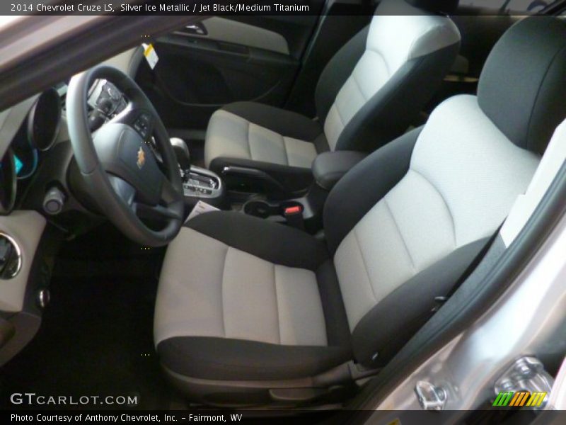Silver Ice Metallic / Jet Black/Medium Titanium 2014 Chevrolet Cruze LS