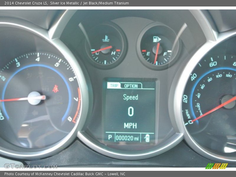 Silver Ice Metallic / Jet Black/Medium Titanium 2014 Chevrolet Cruze LS