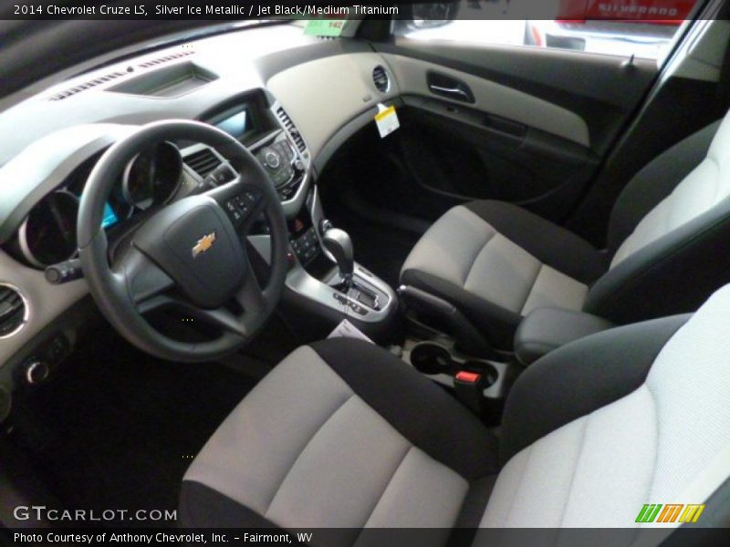 Silver Ice Metallic / Jet Black/Medium Titanium 2014 Chevrolet Cruze LS