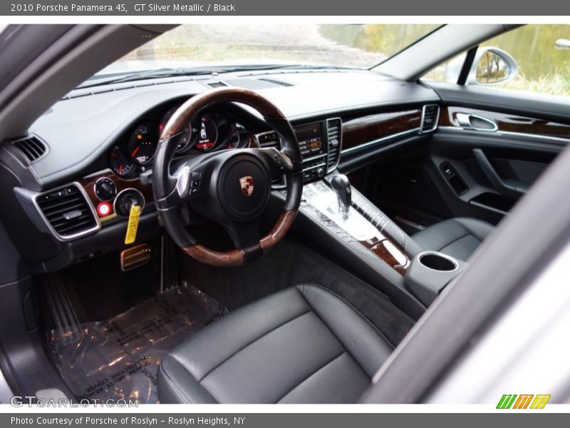 GT Silver Metallic / Black 2010 Porsche Panamera 4S