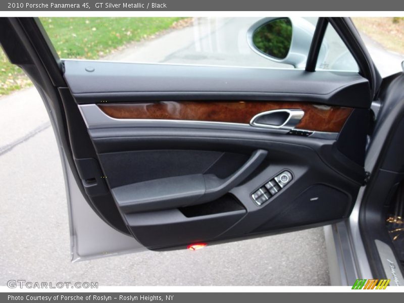GT Silver Metallic / Black 2010 Porsche Panamera 4S