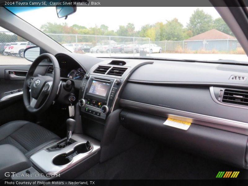 Classic Silver Metallic / Black 2014 Toyota Camry SE