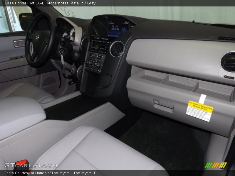 Modern Steel Metallic / Gray 2014 Honda Pilot EX-L