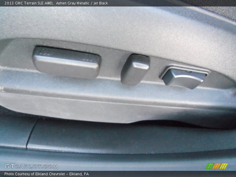 Ashen Gray Metallic / Jet Black 2013 GMC Terrain SLE AWD