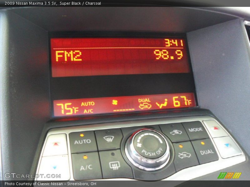 Super Black / Charcoal 2009 Nissan Maxima 3.5 SV