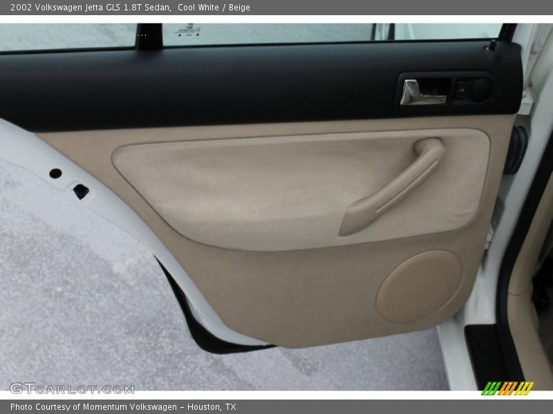 Cool White / Beige 2002 Volkswagen Jetta GLS 1.8T Sedan