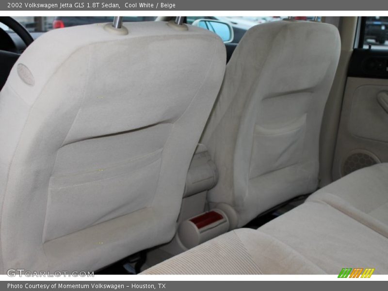 Cool White / Beige 2002 Volkswagen Jetta GLS 1.8T Sedan