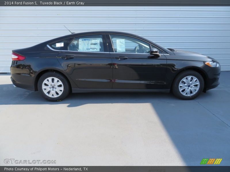 Tuxedo Black / Earth Gray 2014 Ford Fusion S