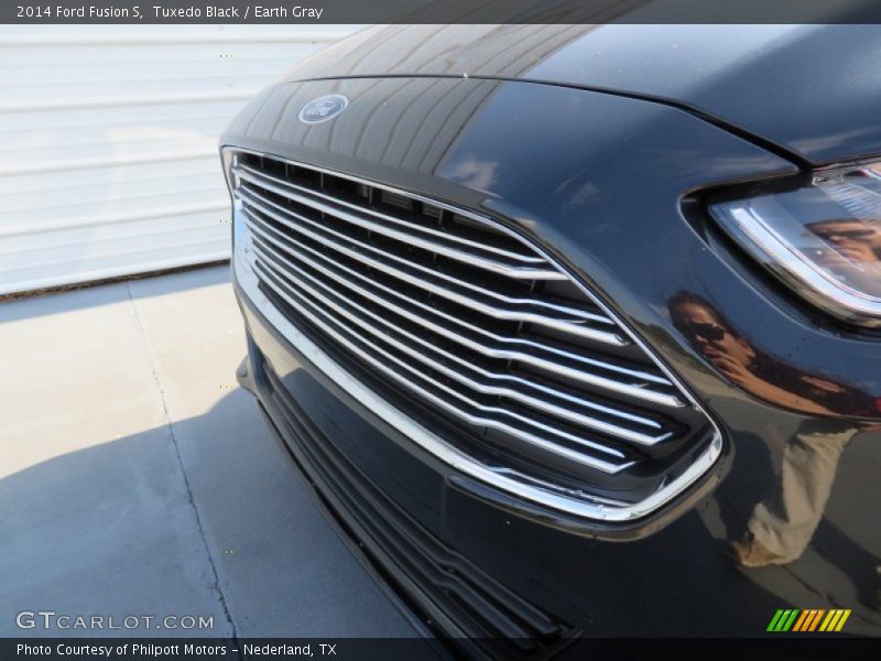 Tuxedo Black / Earth Gray 2014 Ford Fusion S