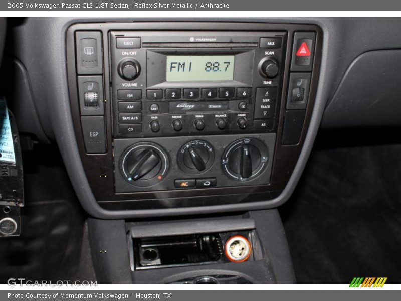 Reflex Silver Metallic / Anthracite 2005 Volkswagen Passat GLS 1.8T Sedan