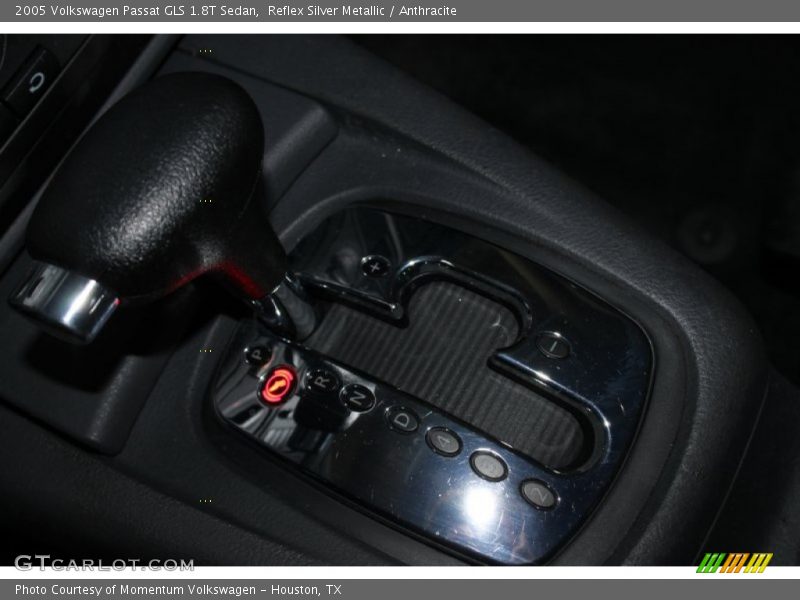Reflex Silver Metallic / Anthracite 2005 Volkswagen Passat GLS 1.8T Sedan