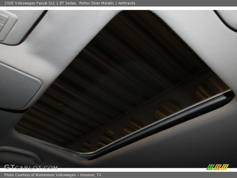 Reflex Silver Metallic / Anthracite 2005 Volkswagen Passat GLS 1.8T Sedan