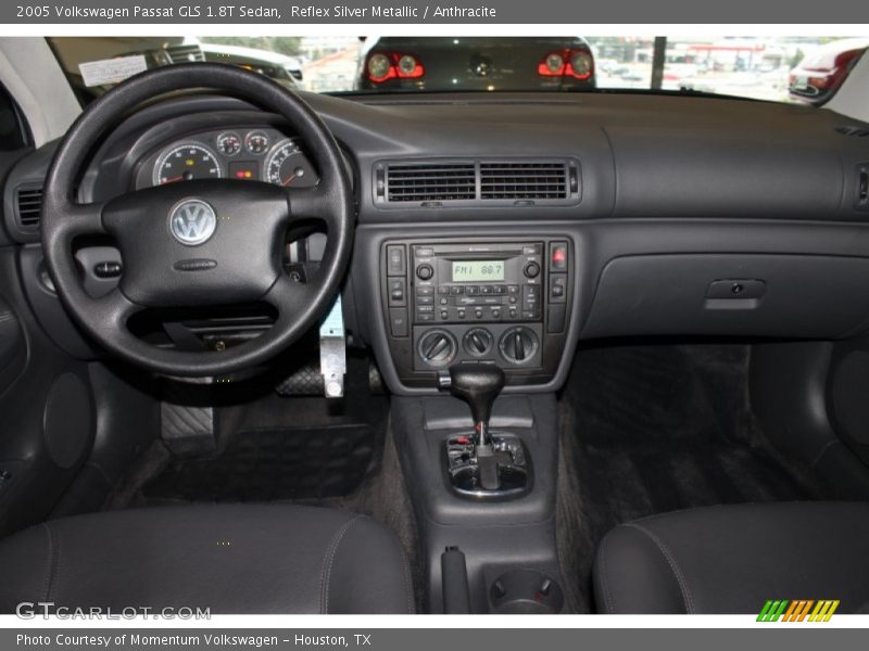 Reflex Silver Metallic / Anthracite 2005 Volkswagen Passat GLS 1.8T Sedan