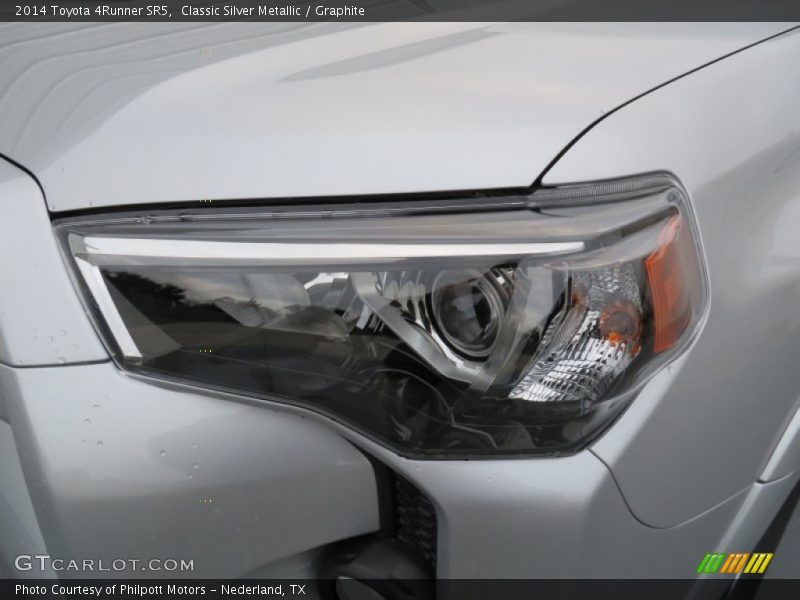 Classic Silver Metallic / Graphite 2014 Toyota 4Runner SR5