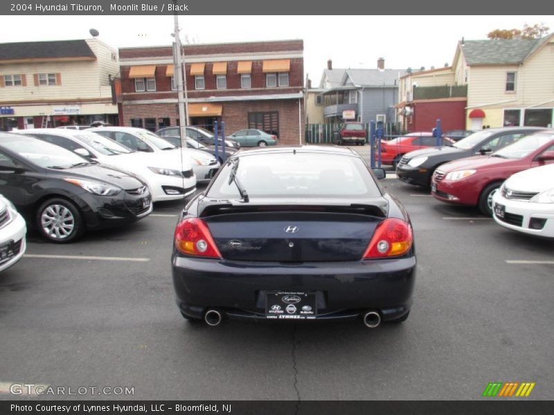 Moonlit Blue / Black 2004 Hyundai Tiburon