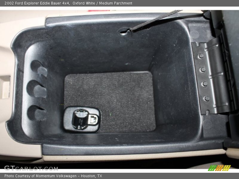 Oxford White / Medium Parchment 2002 Ford Explorer Eddie Bauer 4x4