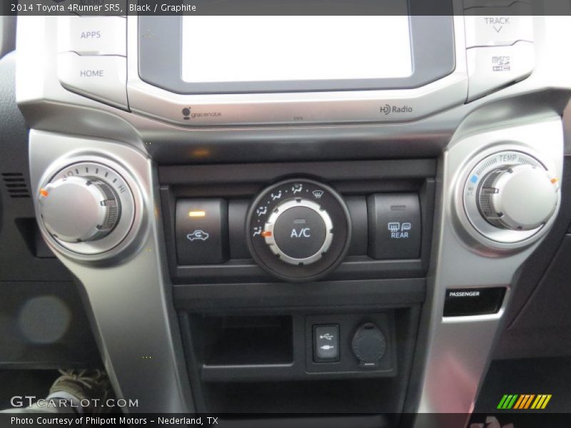 Black / Graphite 2014 Toyota 4Runner SR5