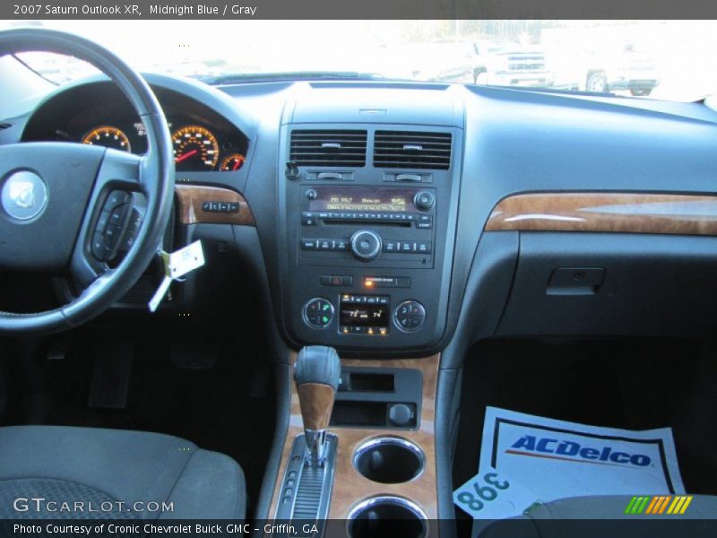 Midnight Blue / Gray 2007 Saturn Outlook XR