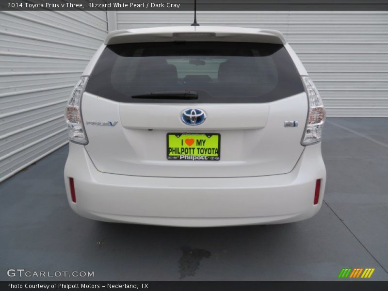 Blizzard White Pearl / Dark Gray 2014 Toyota Prius v Three