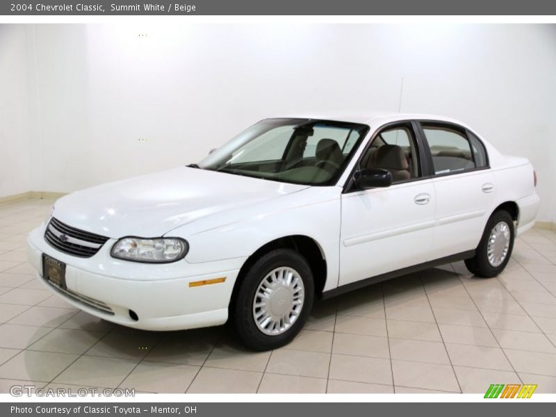 Summit White / Beige 2004 Chevrolet Classic